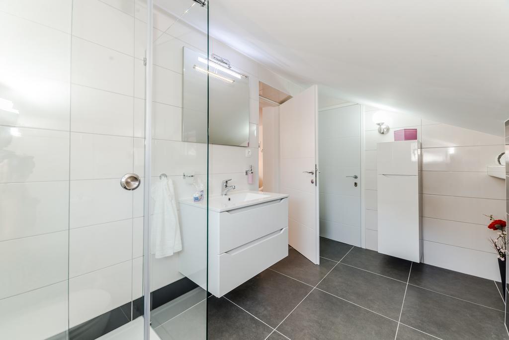 Apartment Luce Mala Задар Экстерьер фото